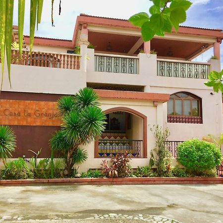 Casa La Granja Hotel Iloilo City Bagian luar foto